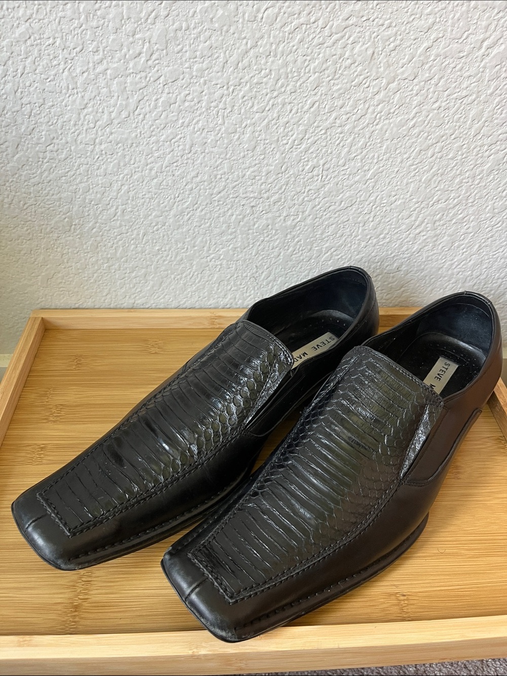 Steve Madden Black Textured Slip-On Loafers